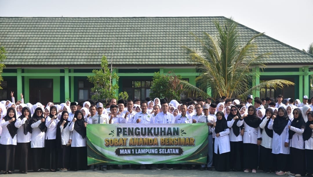 Goes To School, AKBP Rahmad  : 450 Pelajar MAN 1 Diajak Berani Tolak Narkoba